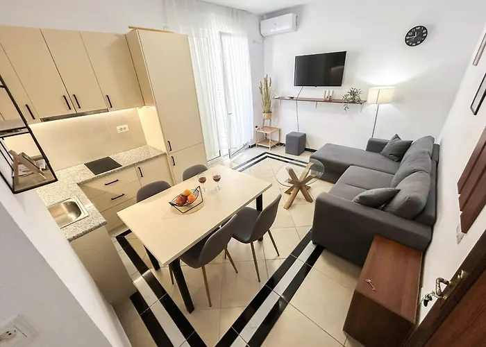 Lejlighed Sunset Reflection